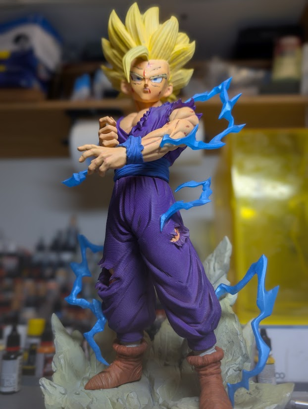 Super Saiyan 2 Gohan figure