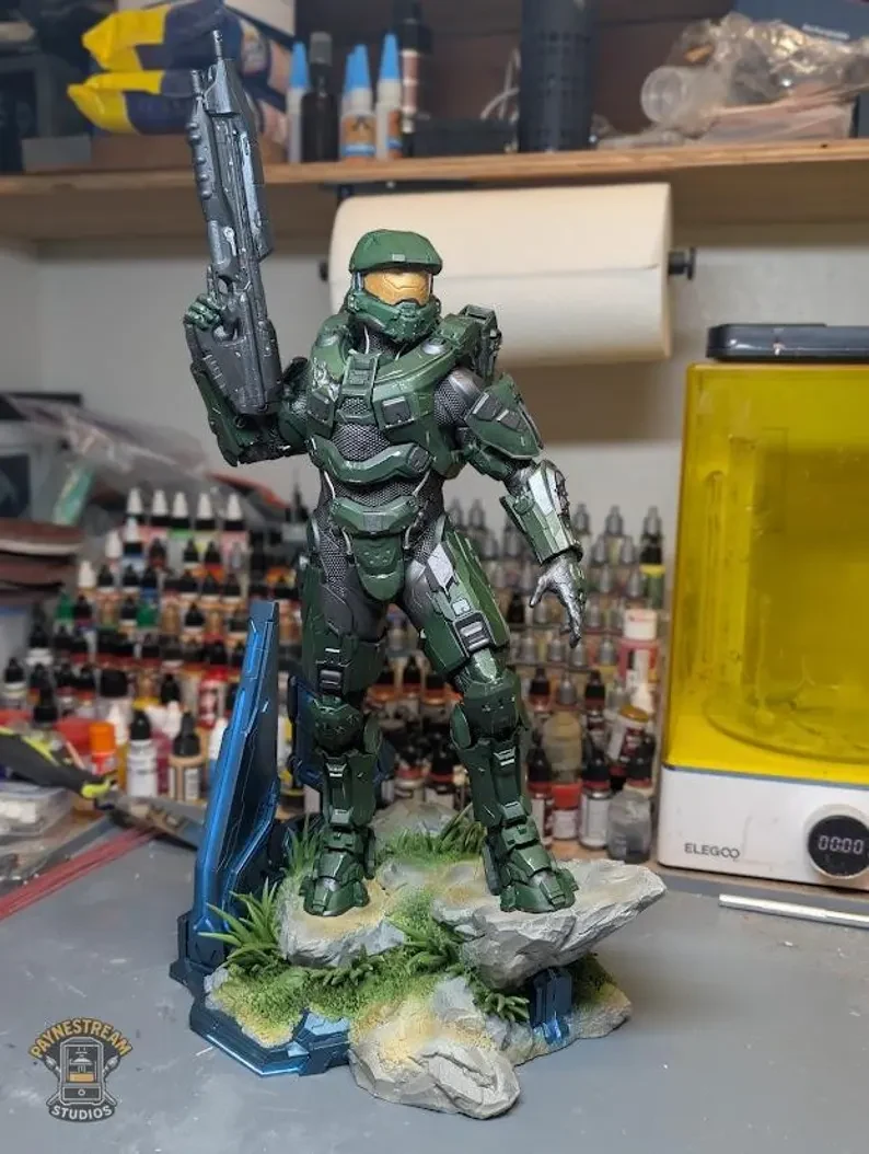 Completed hand-painted Spartan Super Soldier Statue by Paynestream Studios